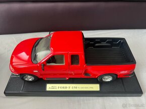 1:18 Mira (Solido), Ford - 3
