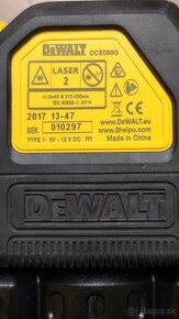 Krížový laser DeWalt DCE088G zelený laser - 3