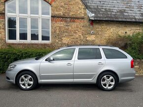 predam na škoda octavia 2 facelift 2011 , strieborna farba - 3