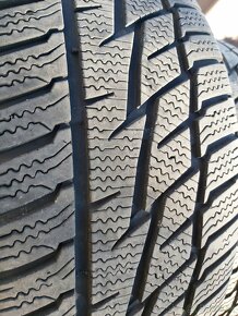 Zimne 5x112  205/55 r16 - 3