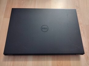 predám 15,6" notebook Dell - Intel core i3 - 8gb ram -ssd - 3