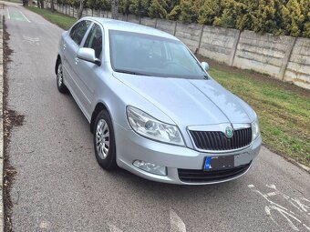 Predám Škoda Octavia 2 Faclieft 1.9 TDI 77kw r.v.2010 - 3