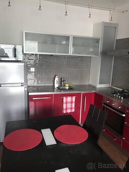 3I BYT, BA--Nové Mesto, Sibírska ulica---900 Eur - 3