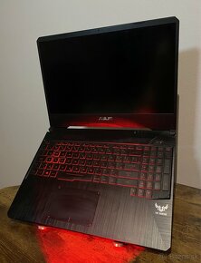 Herný notebook ASUS TUF GAMING FX505G - 3