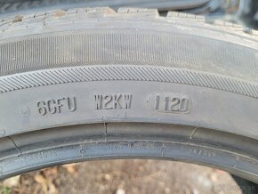 Barum Polaris 5 235/45R18 zimné pneumatiky - 3