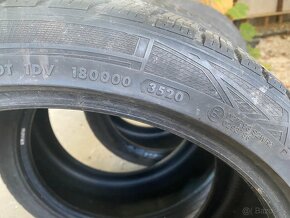 Zimné pneumatiky 235/40 r19 - 3