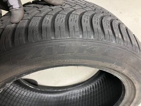 Falken 255/45 R18 zimné - 3