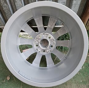 Nové, originálne disky AUDI - 5x112 r17 - 3