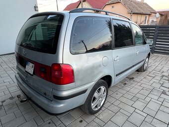 Volkswagen Sharan 1.9 tdi 96 kw - 3