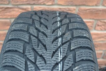 225/45 R17 Zimne pneumaitky Nokian Hakkapeliitta R3 - 3