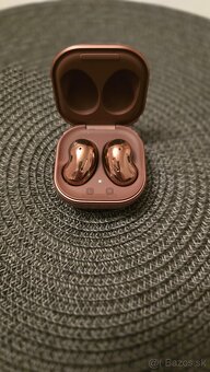 Samsung galaxy buds live - 3