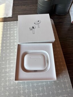 predám Airpods PRO 2 - 3