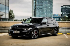 BMW Rad 3 Touring 330i xDrive A/T - 3