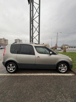 Škoda Roomster Scout 1.9tdi 77kw - 3