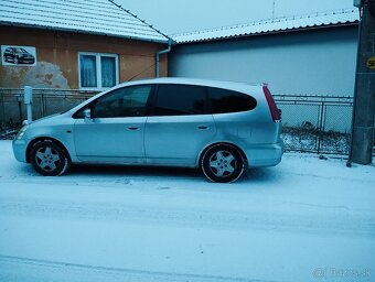 Predám Honda Stream 7 miestna - 3