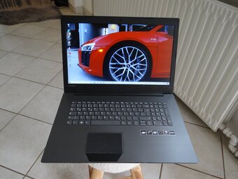 17.3" Lenovo 330 /AMD 2x3.0GHz/ 8GB RAM/ 250GB SSD/ AMD R4 - 3