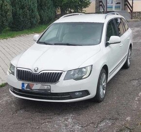 Skoda Superb 3.6 FSI V6 191kw Combi 4x4 DSG Facelift - 3