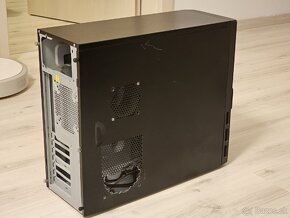 PC skrinka cooler master - 3