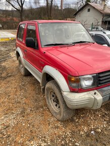 Predám Pajero 2.5 diesel - 3