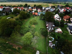 Exkluzívne na predaj stavebný pozemok 2590 m2 a vidiecky dom - 3