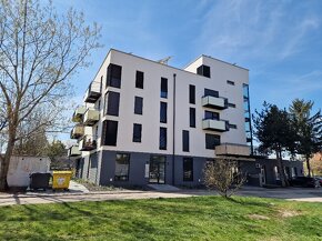 Priestor pre kanceláriu, služby o výmere 24m2 na prenájom - 3