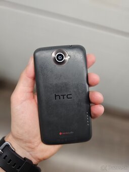 HTC ONE X - 3