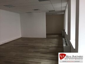 REB sk ponúka na prenájom kancelárie Gorkého ul., 110 m2, St - 3