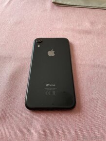 Iphone xr - 3