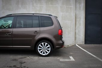 Volkswagen Touran 2.0 TDI Highline DSG 7 miestne - 3