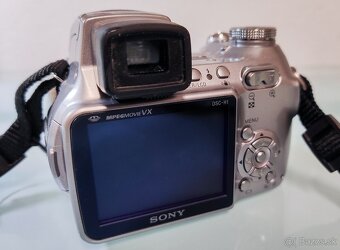 SONY CyberShot DSC-H1 - 3