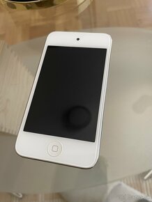 iPod 32gb touch - 3