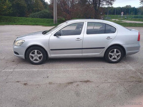 Škoda Octavia II. facelift benzin - 3