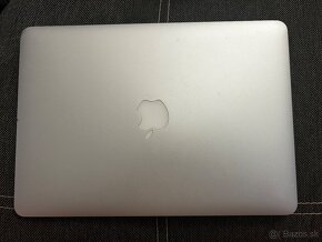 Apple MCbook air - 3