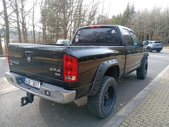 Dodge RAM 1500 4x4 - 3