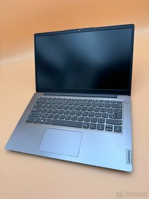 Notebook 14"Lenovo.AMD Ryzen 3 5300U 4x2,60GHz.12 ram.256SSD - 3