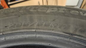 2 ks zimné pneu 235/55 R17 - 3