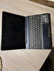 Tablet s klavesnicou Asus - 3