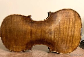 Husle 4/4 staré Amati - 3