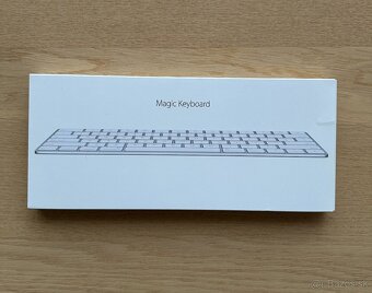 Apple Magic Keyboard SK - 3