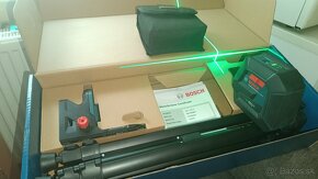 Predám zameriavaci laser Bosch profesionál GCL-2 G BT 150 - 3