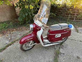 Scooter Manet 125 - 3