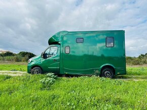 Prepravník koní Renault Master 5-miestny ATM / Automat - 3