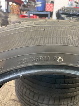 225/55r19  TOYO PROXES R46 - 3