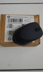 HP Comfort Grip Wireless Mouse - 3