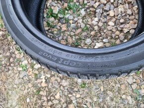 Pneu 235/40r19 - 3