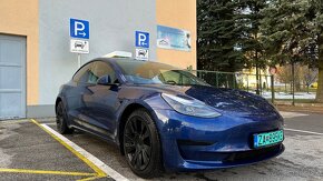 2022 LFP Tesla Model 3 SR+ - 3