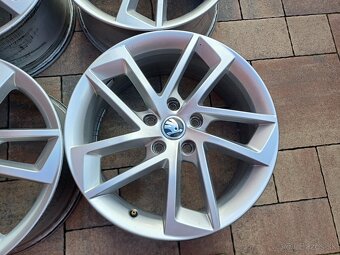 hlinikové disky org.- Seat,Skoda,Vw--7Jx17-ET-49-----5x112 - 3