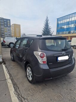 TOYOTA VERSO 2.0 D -125PS-TEMPOMAT-KAMERA-DIGIKLIMA- - 3