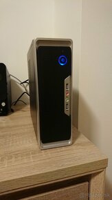 Predam tento zachovaly PC v skrinke Mini-ITX - 3