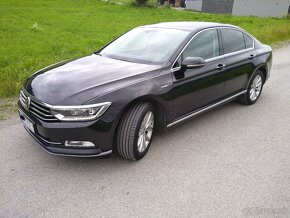 Volkswagen Passat 2.0 Tdi 140kW Highline DSG 4motion - 3